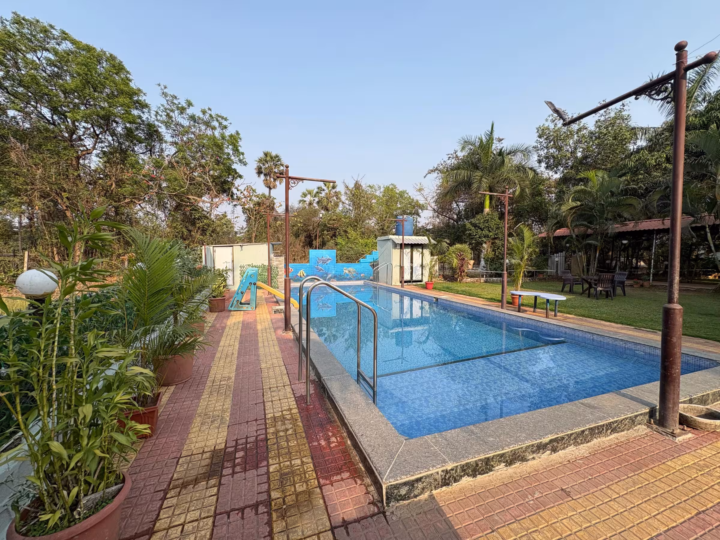 Pool 3