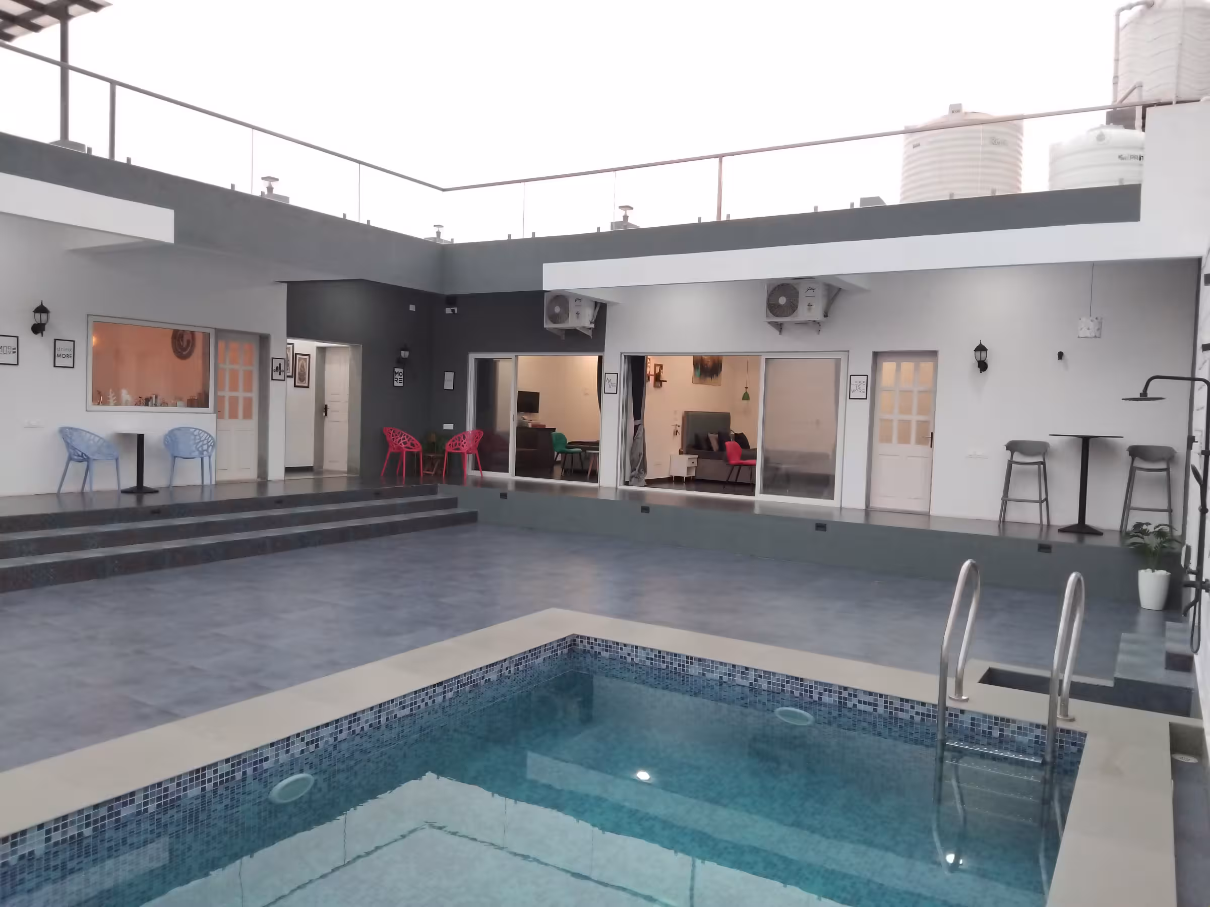 Pool 5