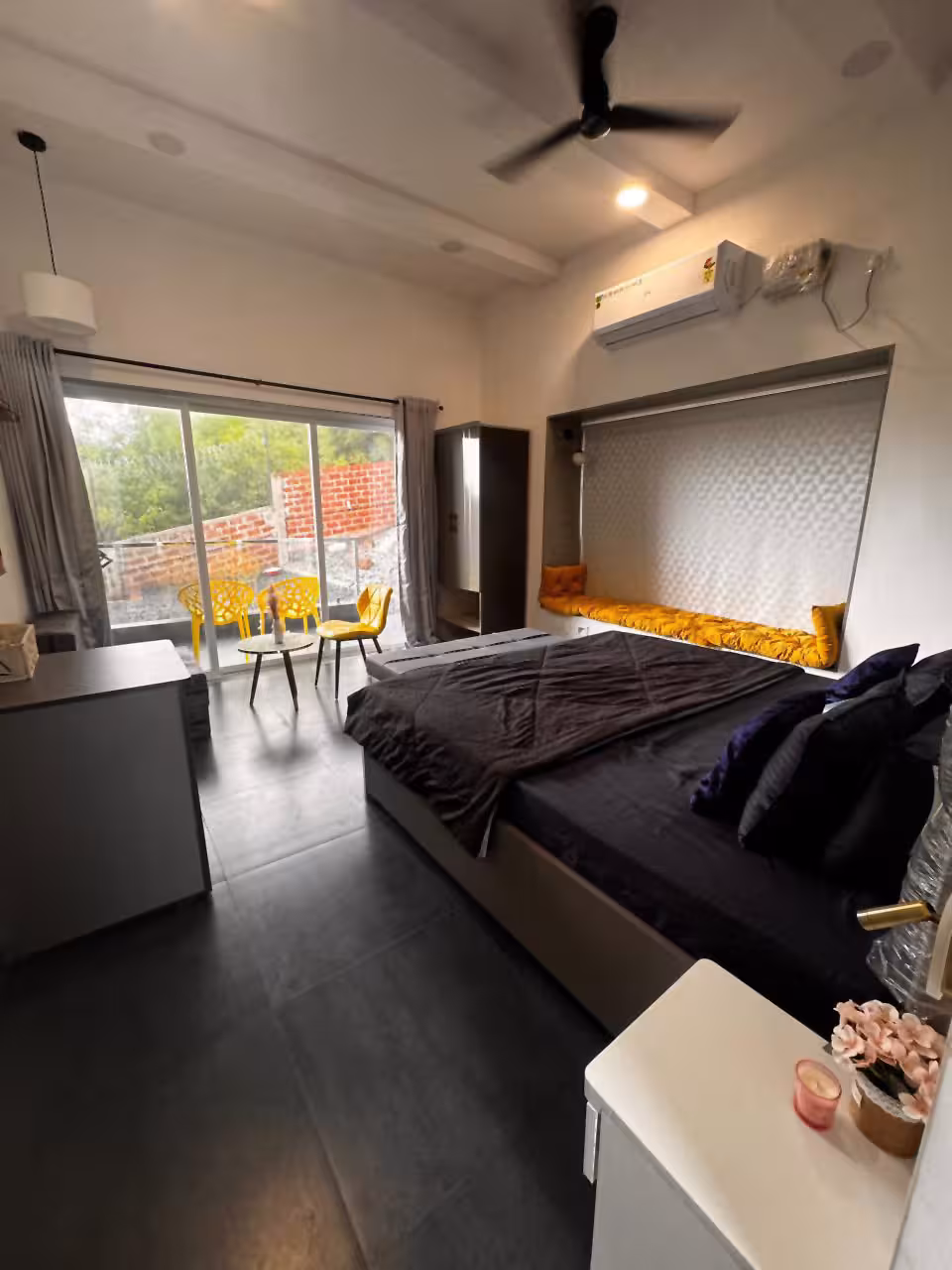 Sea Facing Forest View Room In A Villa