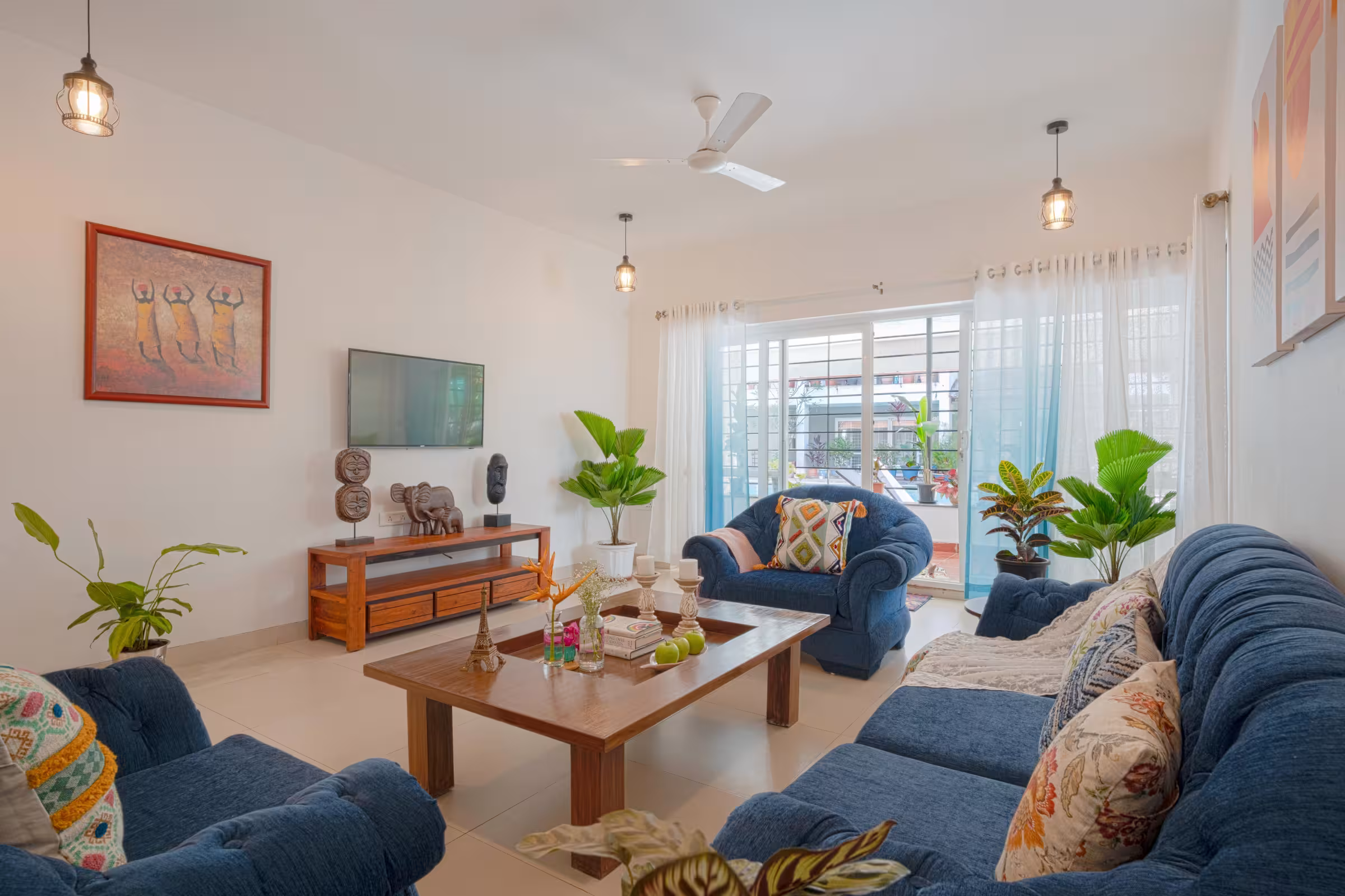 2 Bedroom Apartment with Pool
