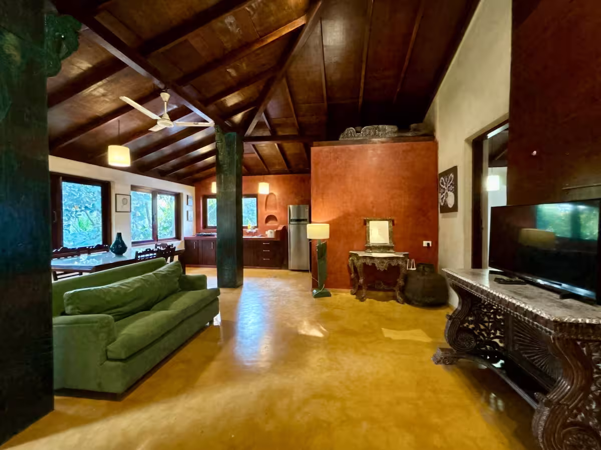 Coastal Earthen Retreat