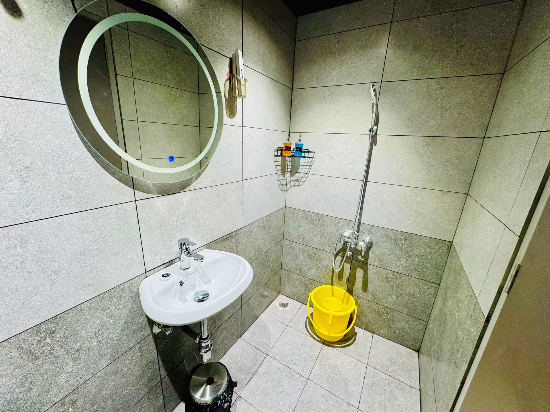 Washroom 1 2