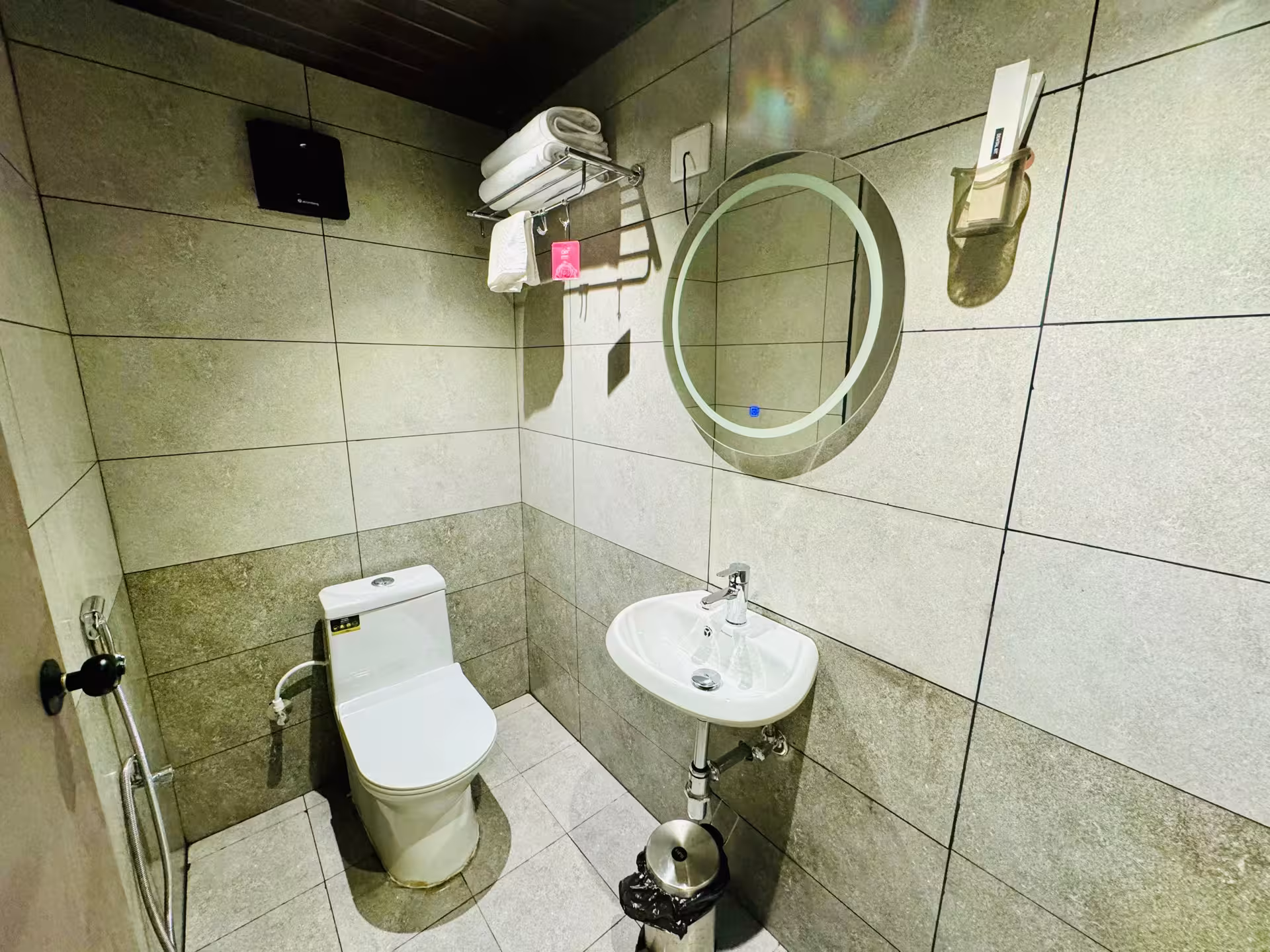 Washroom 3 1