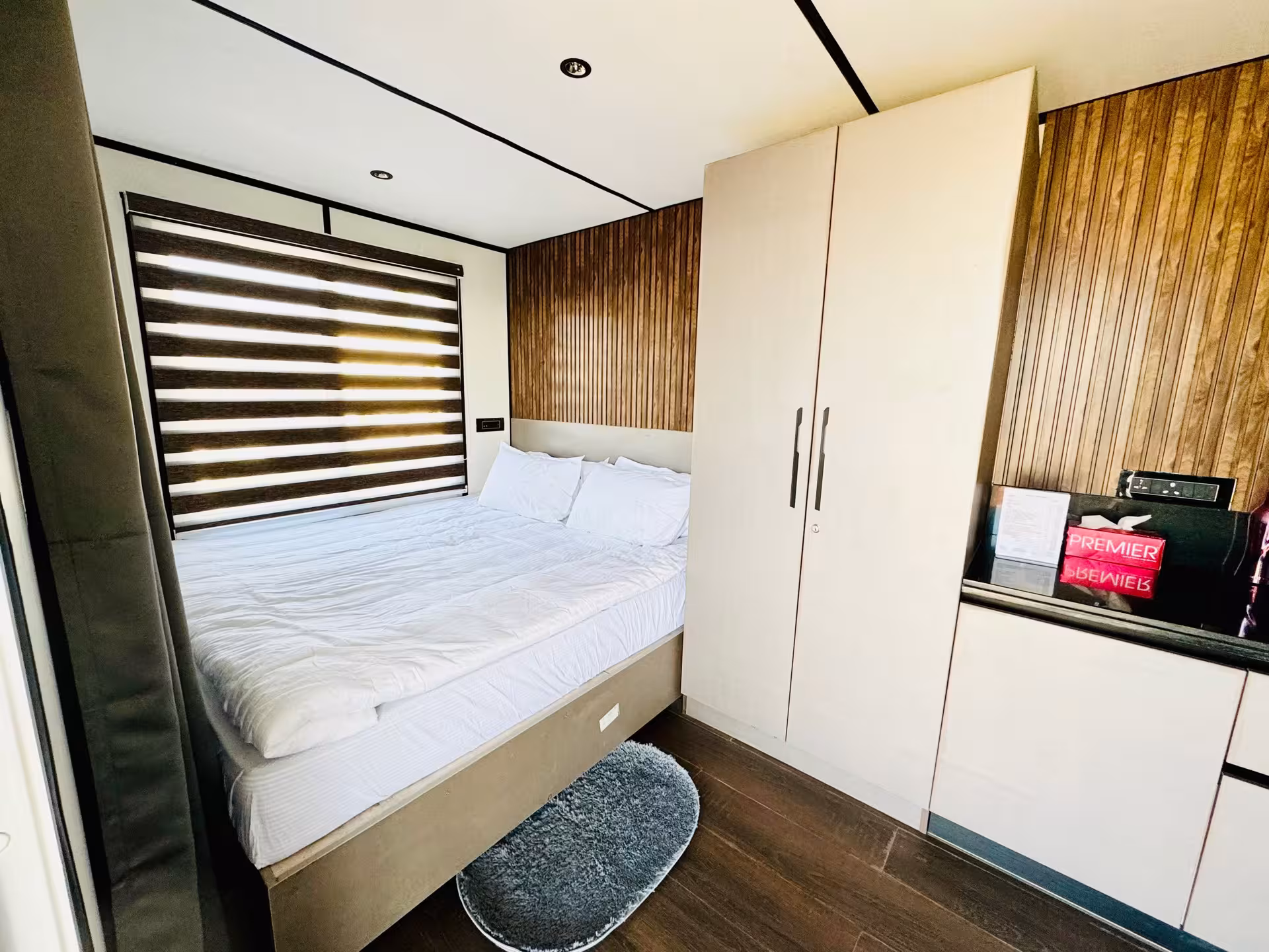 Cozy Capsule 2 Bedroom photo 5
