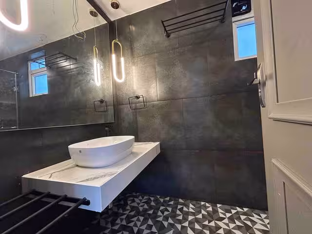 Washroom 1