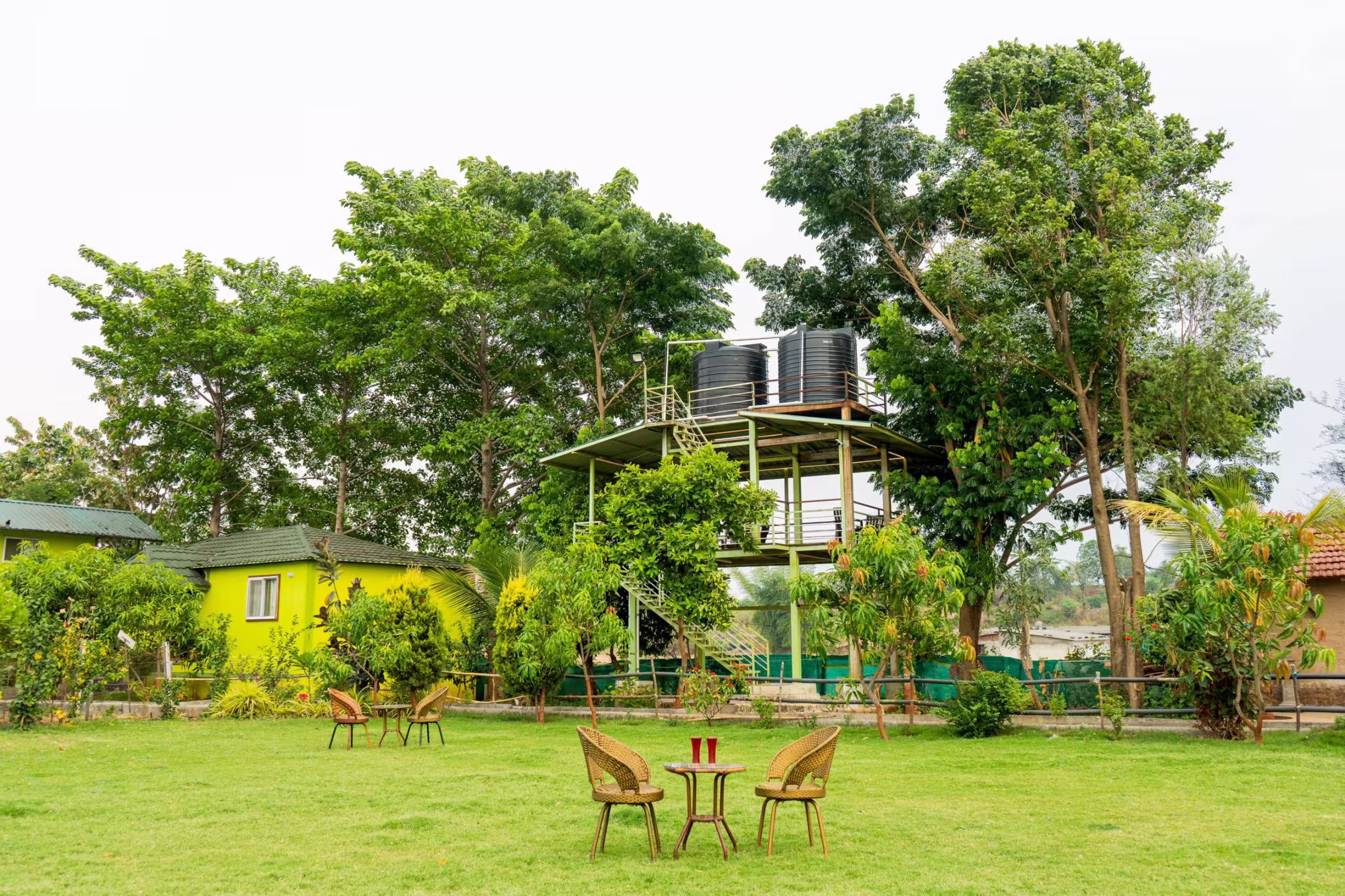 Outdoor 4