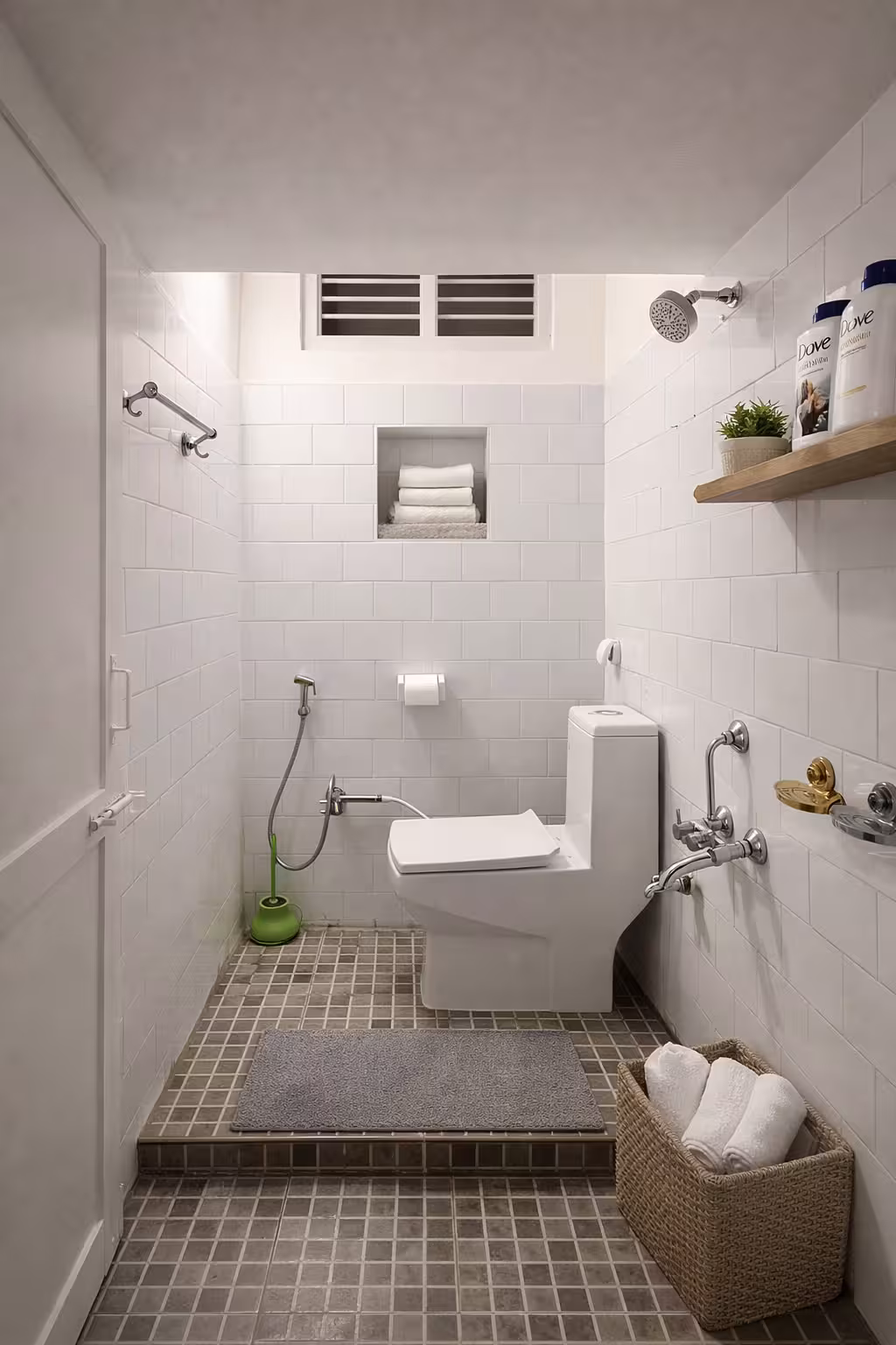 Washroom 1 4