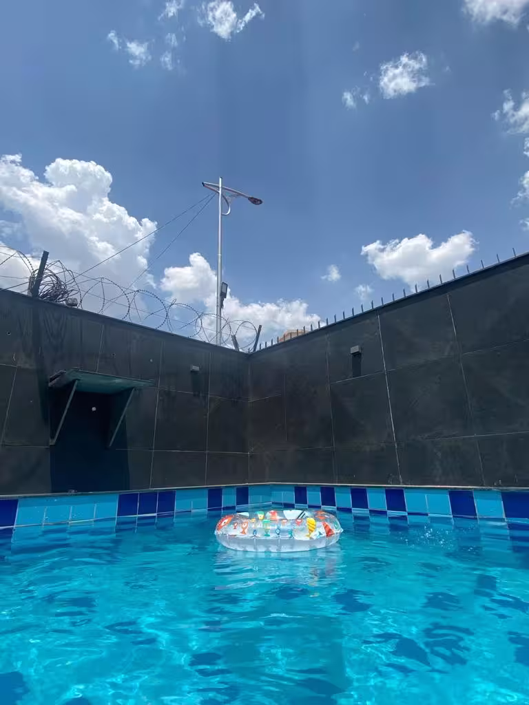 Pool 2