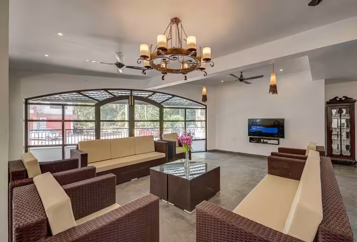 Living Room 6