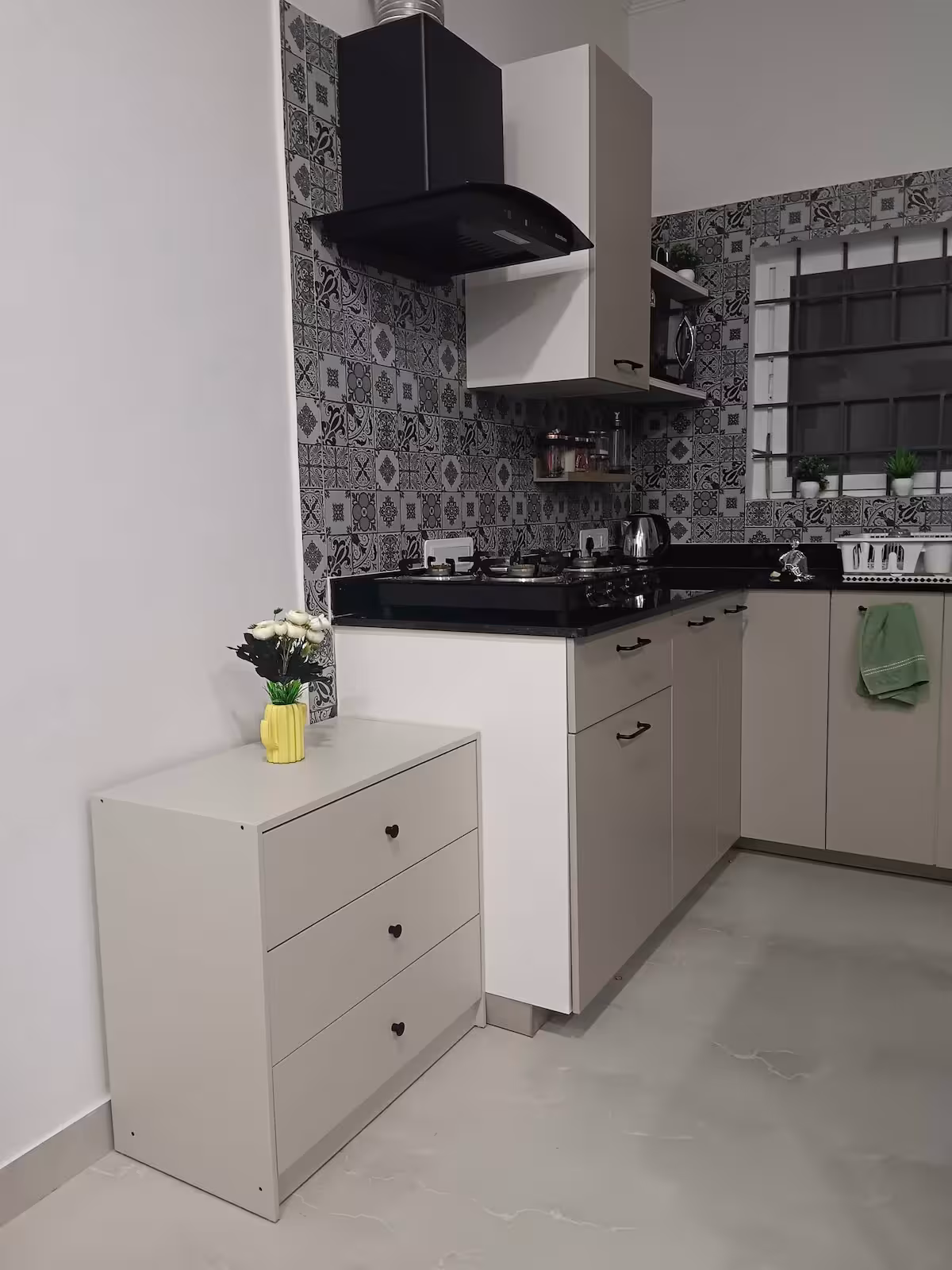 Kitchen 8