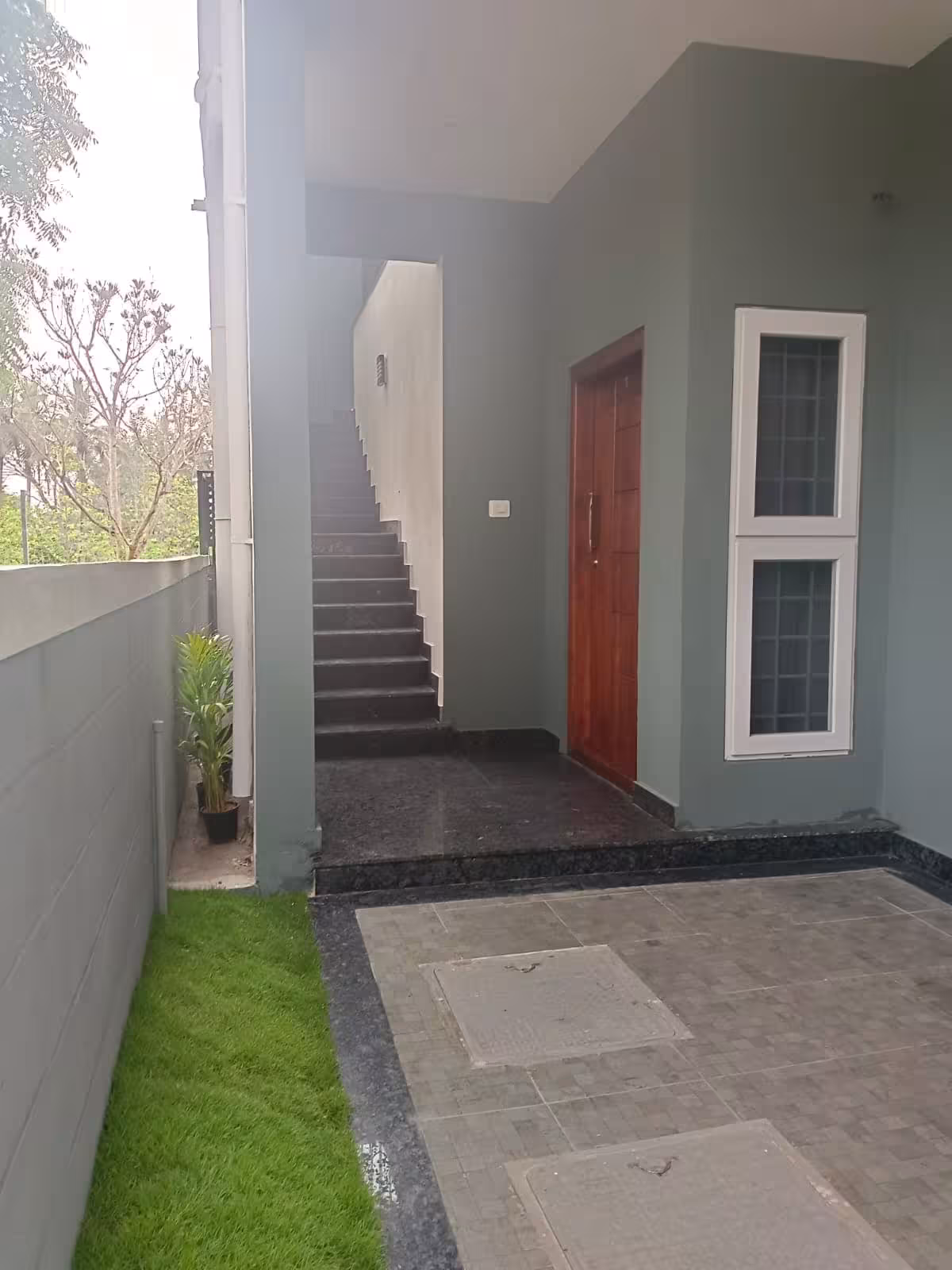 Outdoor 8