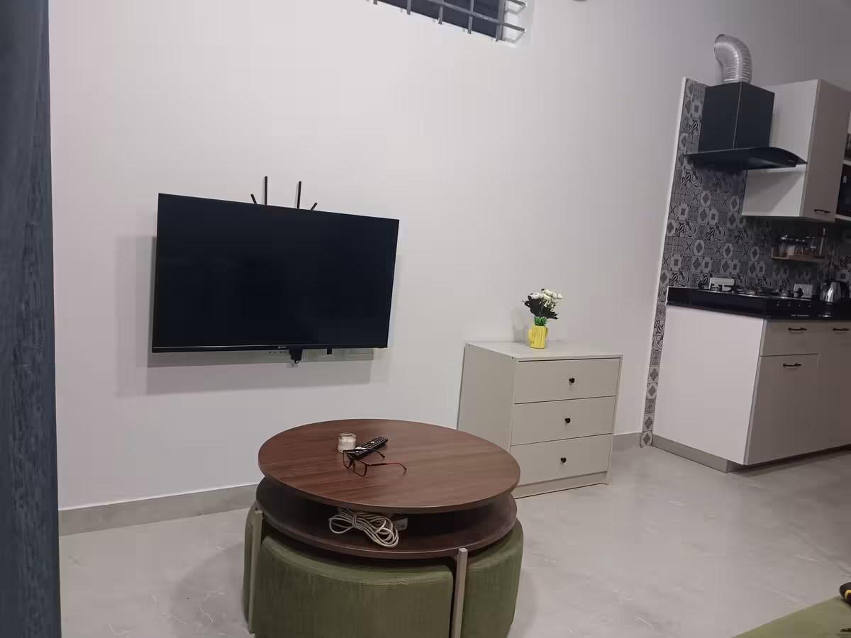 Living Room 7