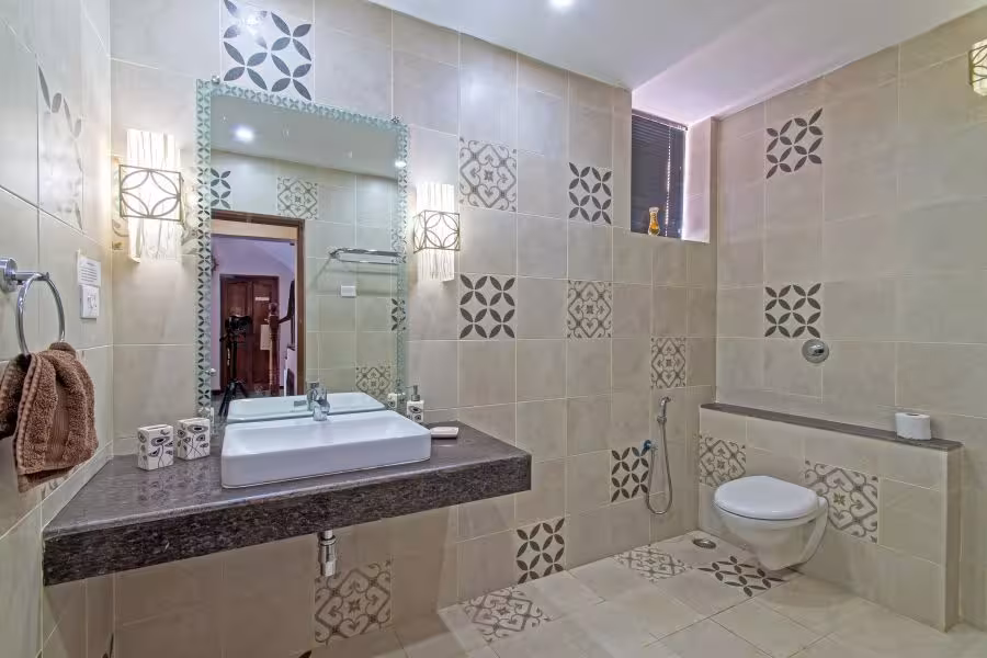 Washroom 8 1