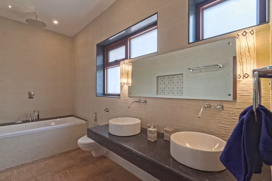 Washroom 4 1